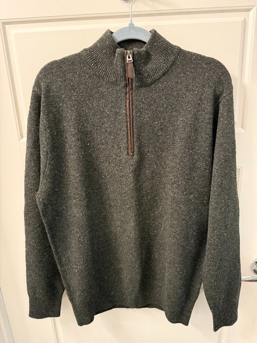Orvis Pure Wool Quarter Zip Sweater Mens M